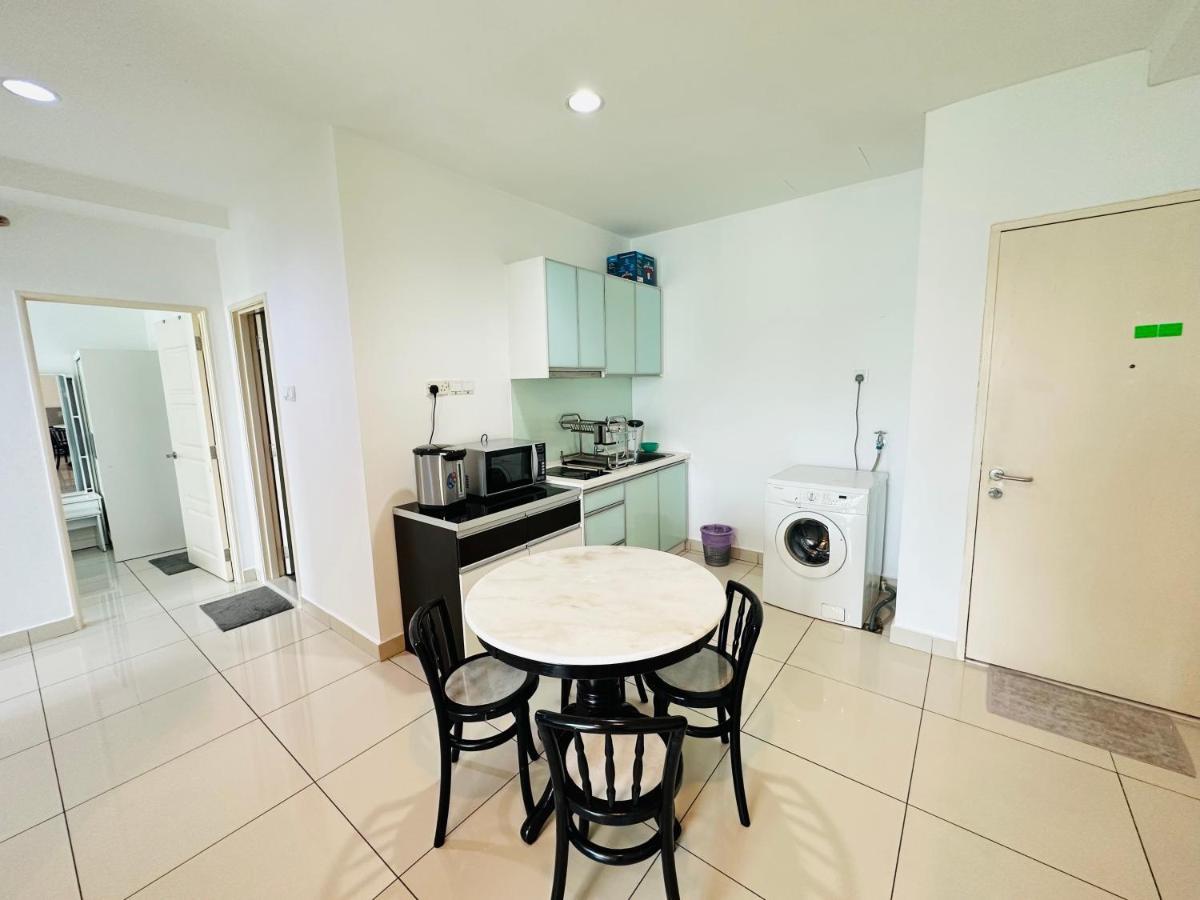 Cozy Seaview Penang Homestay @ Gurney Pulau Pinang 조지타운 외부 사진
